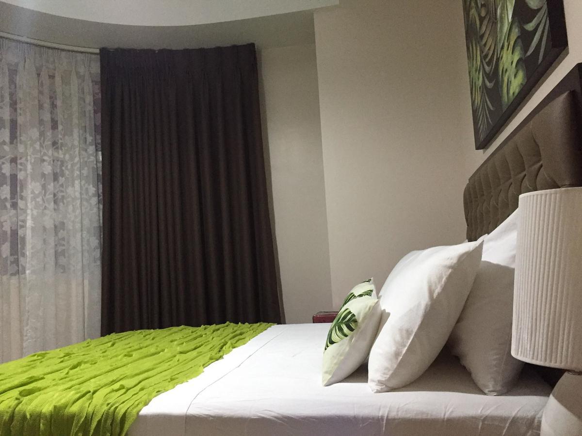 Travellers 101 Condo Near Manila Airport Exterior foto